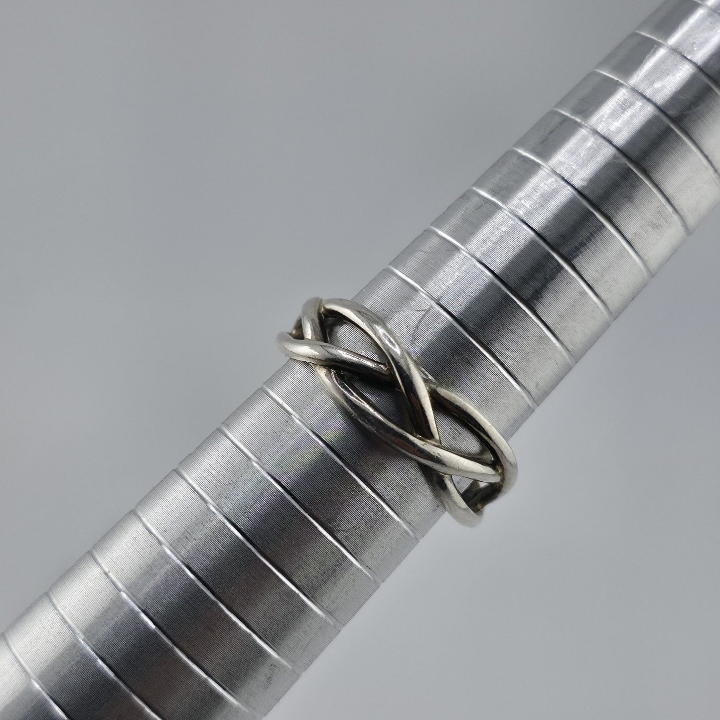 Sterling Silver Love Knot Ring Size 9.5 925 Open Celtic Infinity Band