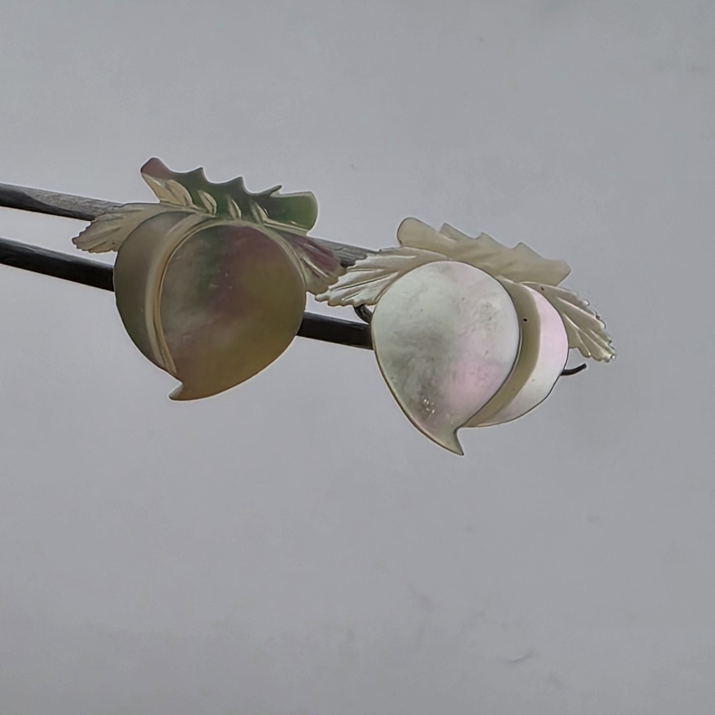 Vintage Sterling Silver Mother Of Pearl Screw Back Earrings Floral Leaf Shell