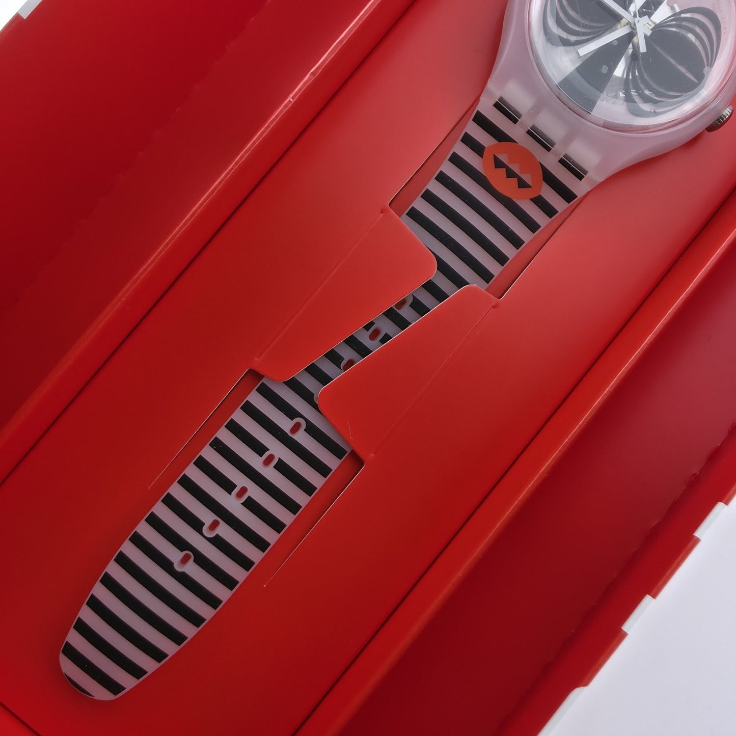 NEW Swatch MASKARA Skeleton Clear Dial Silicone Stripes Watch SUOW122