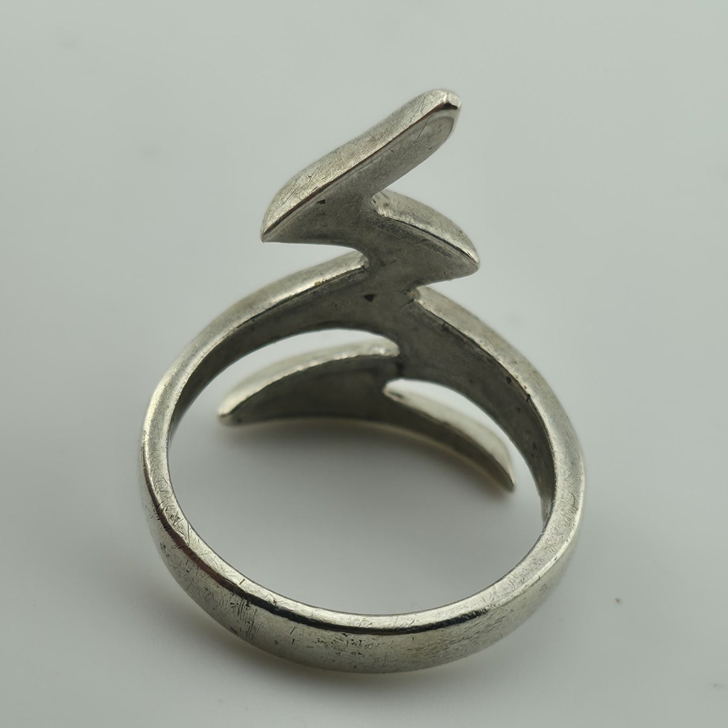 Sterling Silver Ring Zigzag Abstract Modernist Size 8.5 Vintage