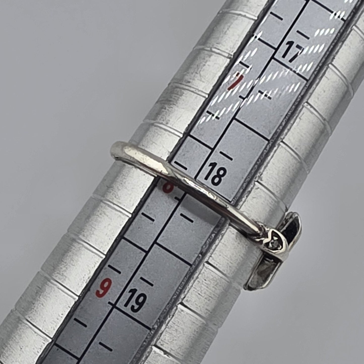 925 Sterling Silver Cross Ring Size 8 Clear Stones Dainty Religious Hearts Band