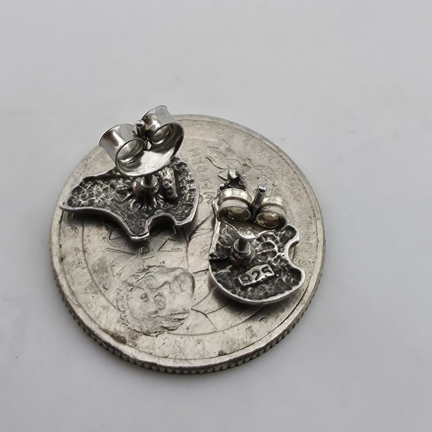 Vintage 925 Sterling Silver Bear Stud Earrings Southwest Native Animal Totem