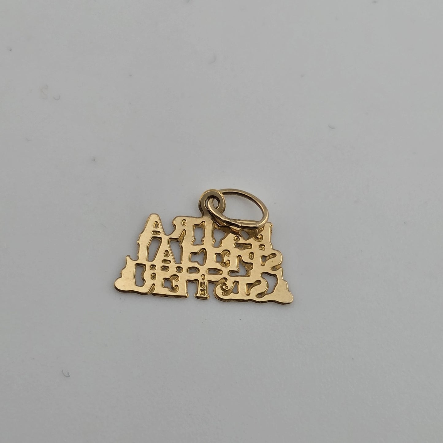 14Kt Yellow Gold "EXTRA SPECIAL Sister" PENDANT WITH TINY HEART PENDANT