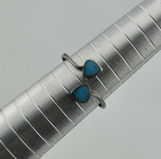 Ring Sterling Silver Tiny Crushed Turquoise Double Heart Love Size 8.50 Vintage