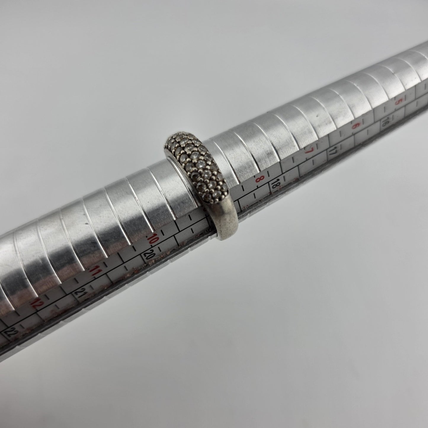 925 Sterling Silver Ring white Stone Vintage Band  Size 9