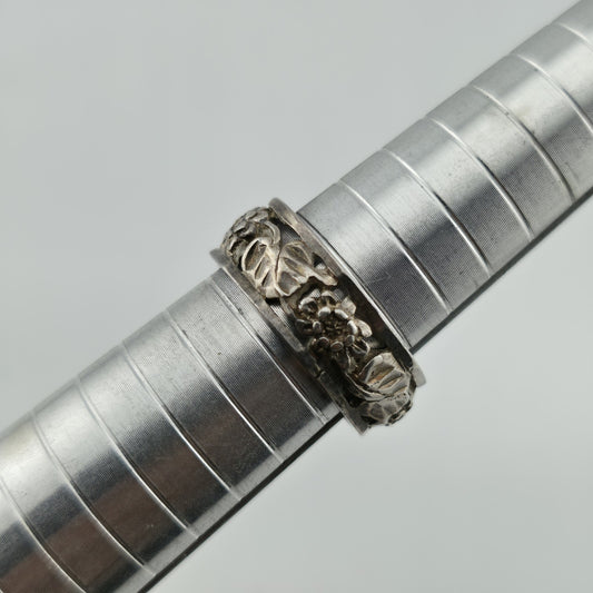 Vintage 925 Sterling Silver Floral Open Work Band Ring Size 7.5 Boho Statement