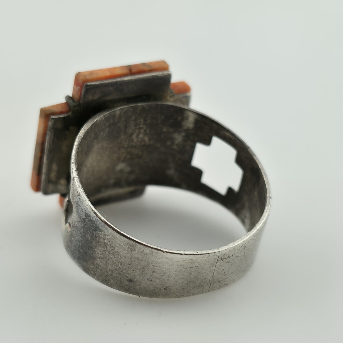 Jay King DTR Desert Rose Trading Coral and Silver Cross Ring Coral Size 11.5