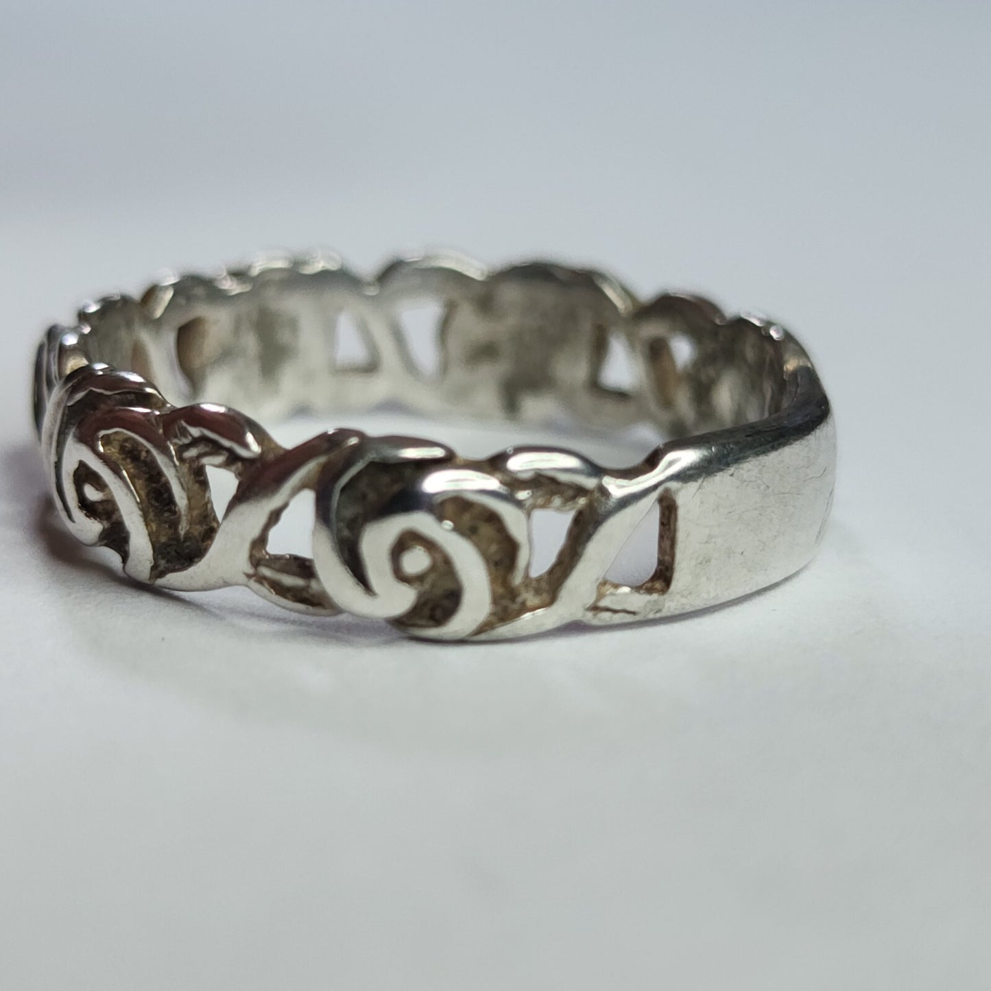 925 Sterling Silver Ring Filigree Rose Floral Band Size 9.75 Boho Romant