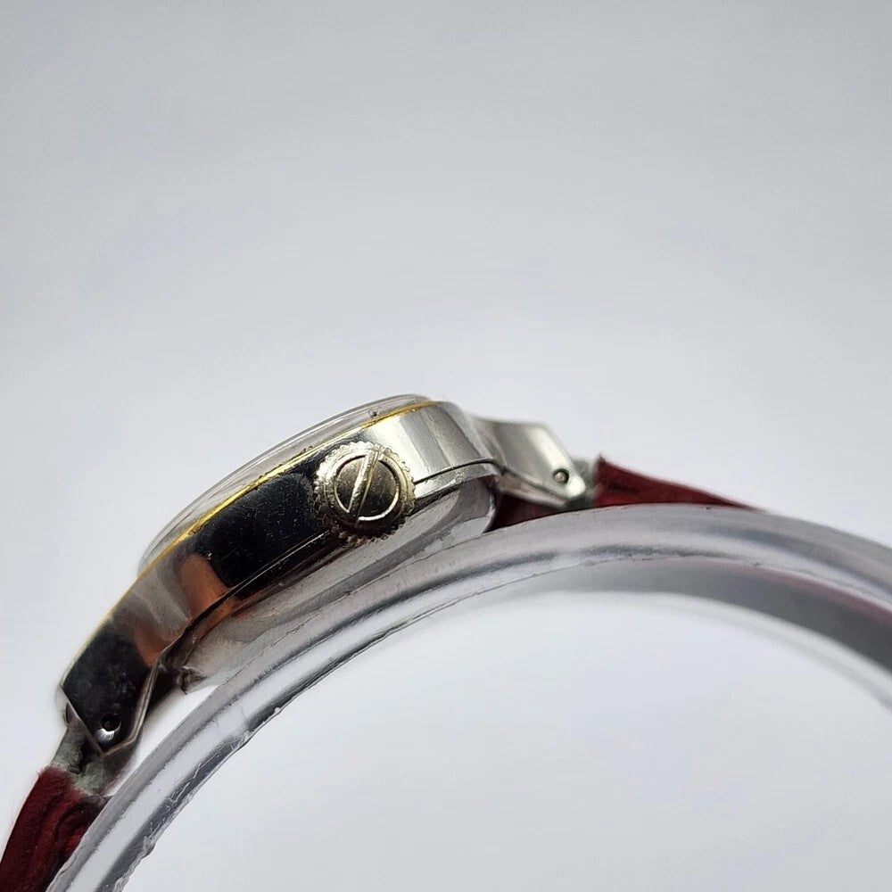 Christian Dior Watch Collaboration Vintage 1970s Ladies Reference 861913 Red