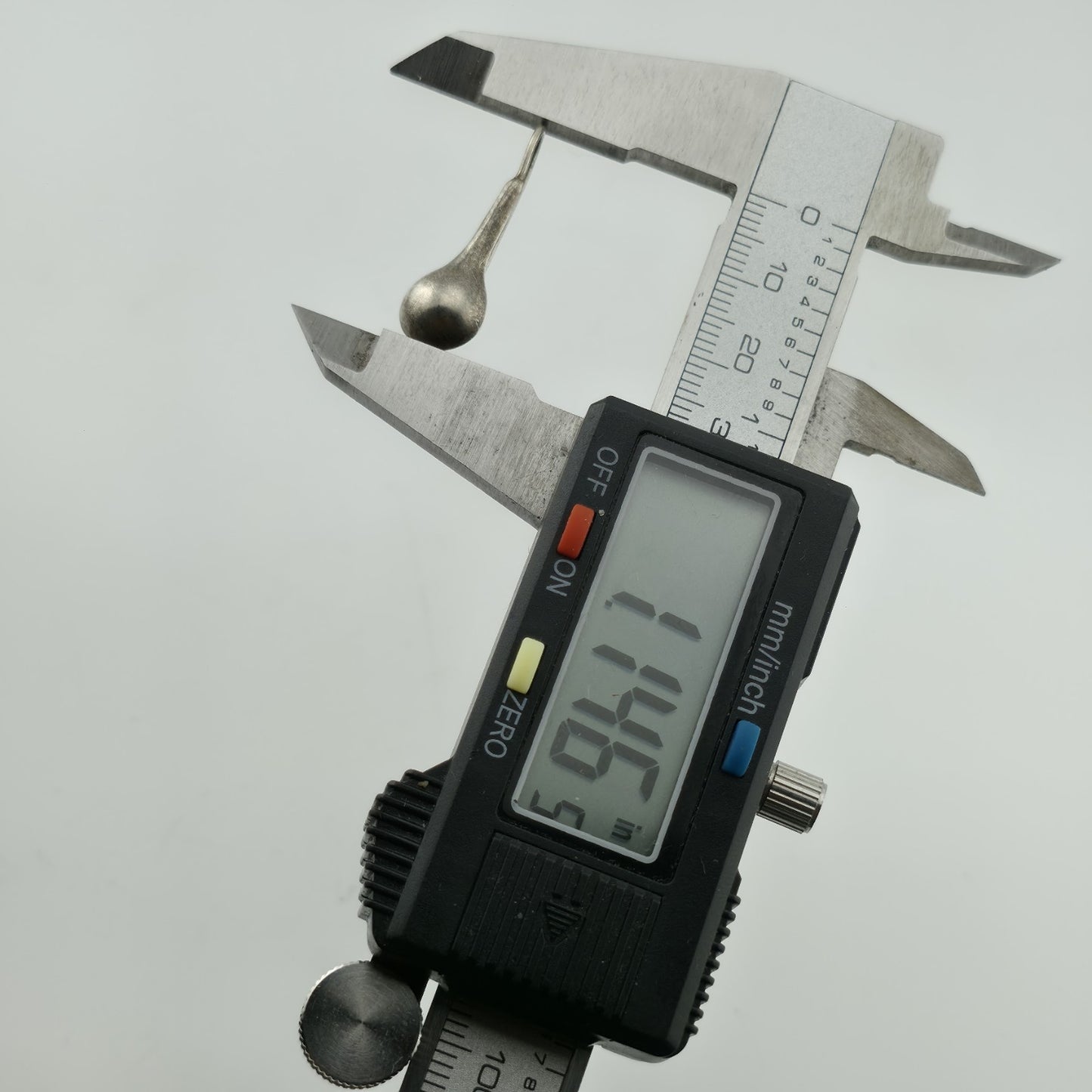 Vintage  925 Sterling SIlver  Teardrop  Pierced Earrings