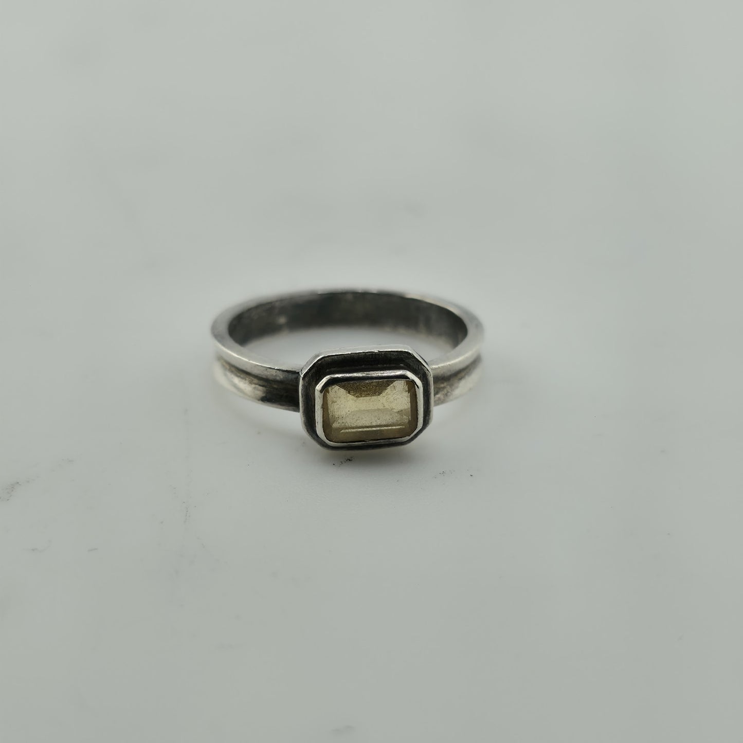 925 Sterling Silver Ring Yellow Gemstone Rectangle  Sz 5.75 Vintage