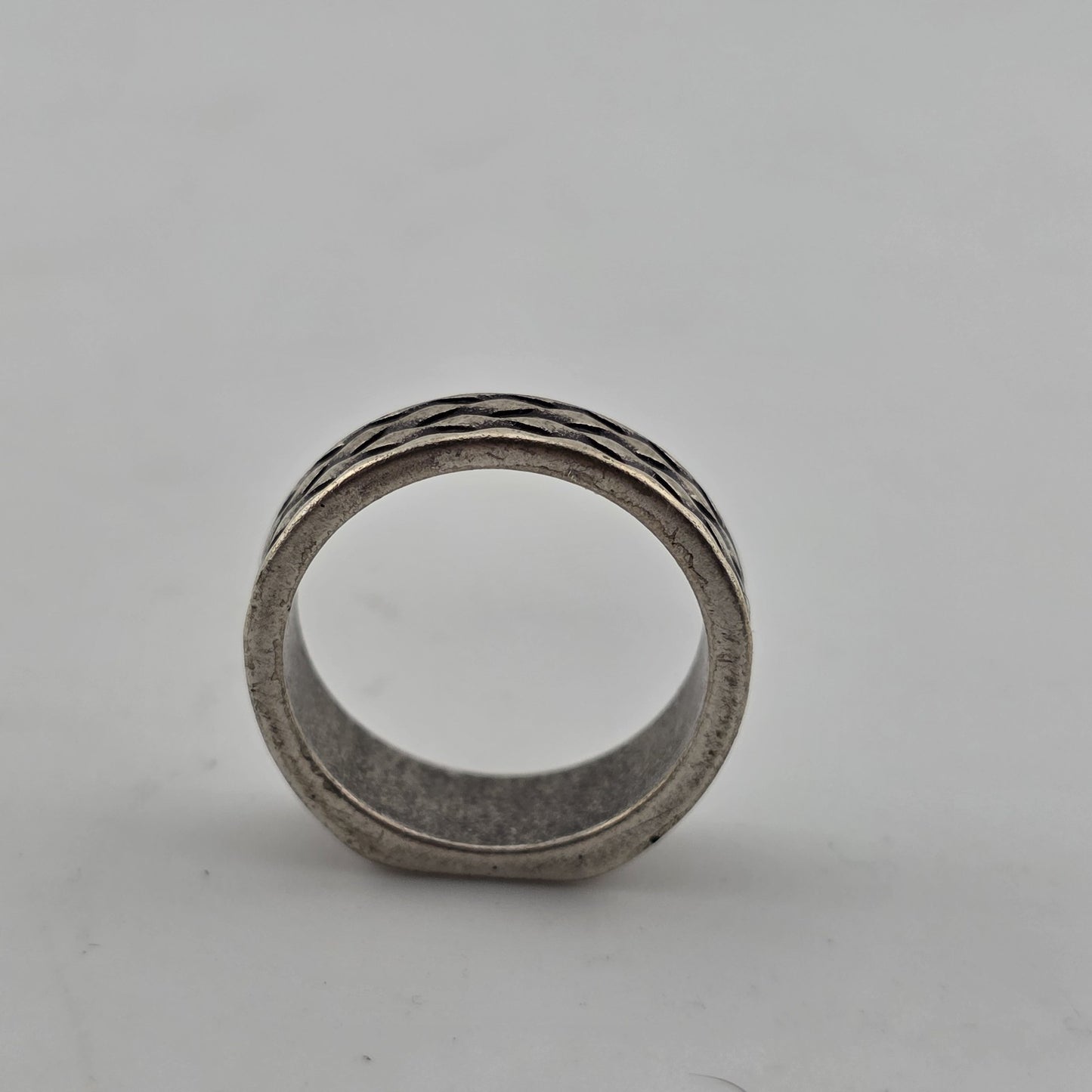 Sterling Silver 925 Ring Artisan Tribal Band Size 7.50 Rare