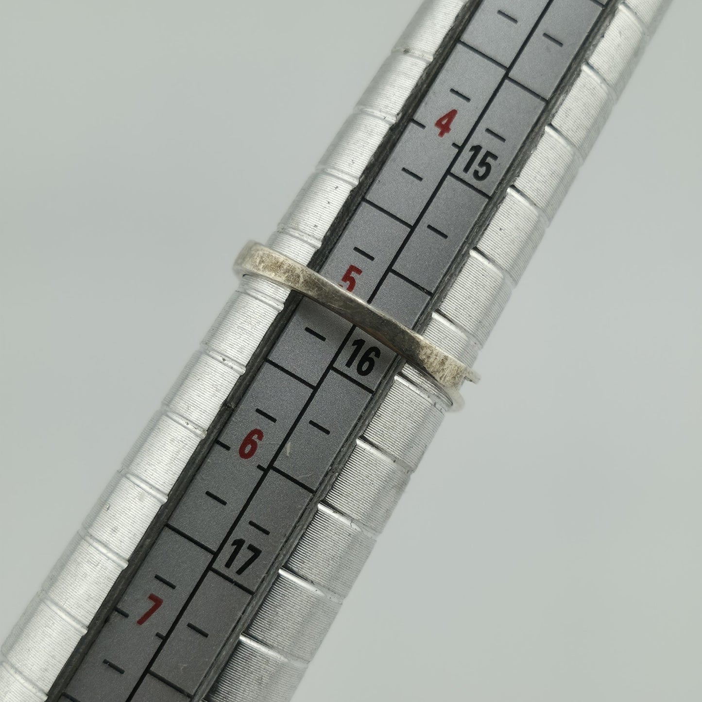 Ring White stone Sterling Silver 925. Womens Jewelry size 5.25 Vintage