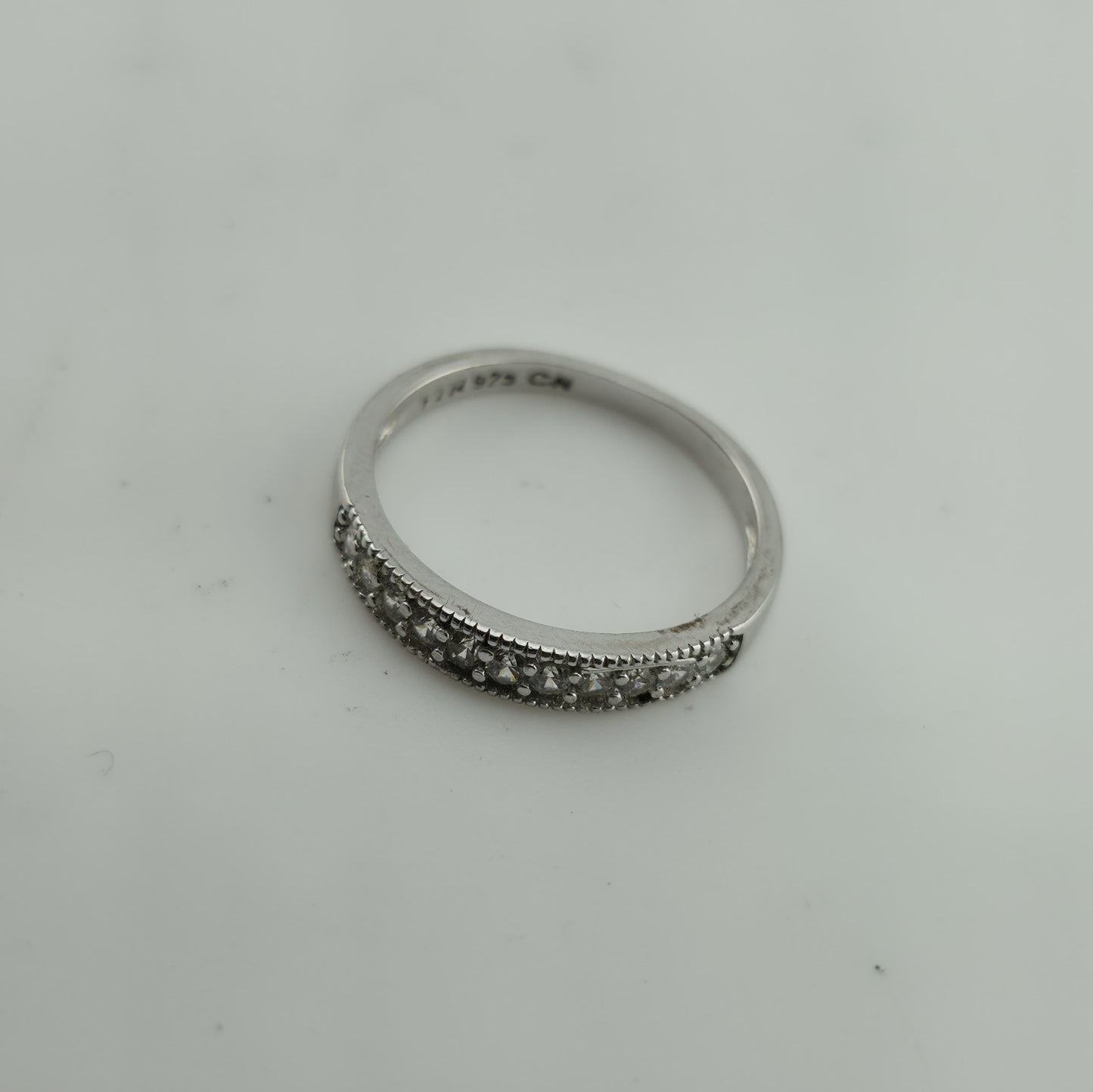 925 STERLING SILVER RING BAND WITH CZ STONE 7