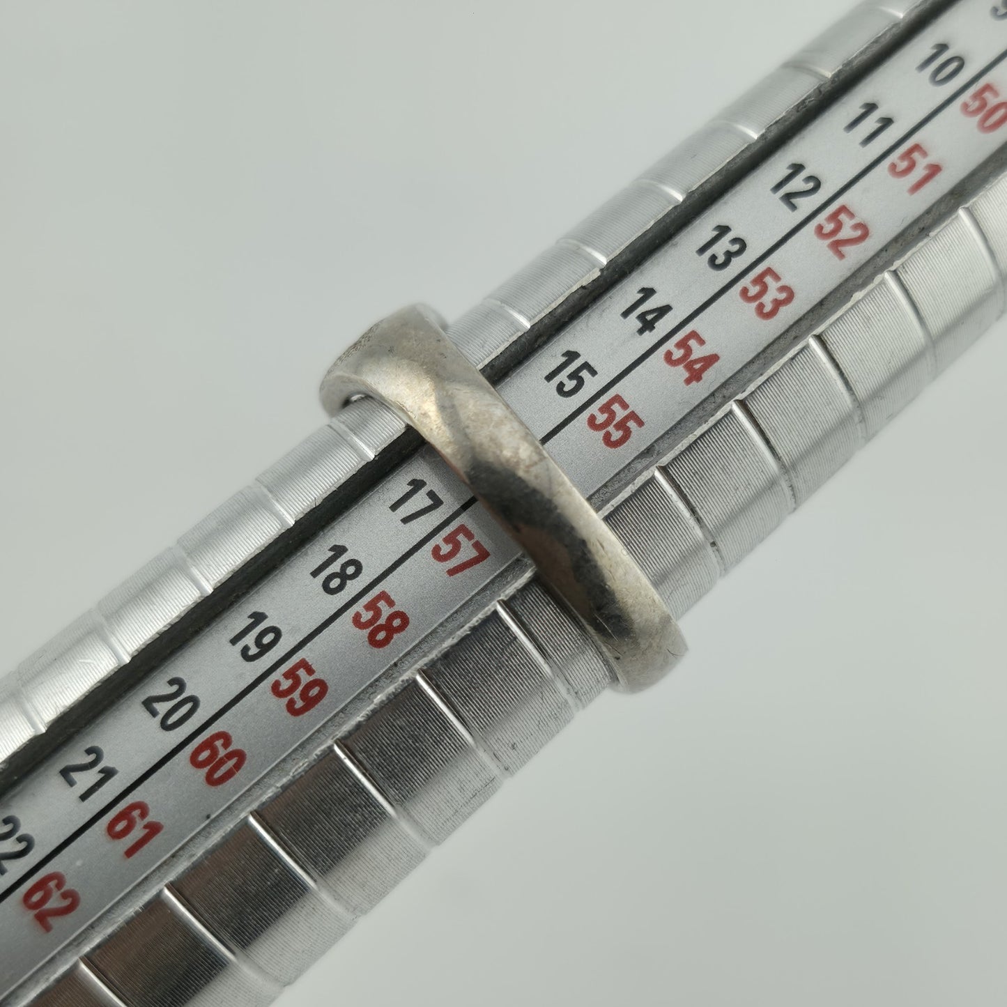 Vintage Sterling Silver Ring  925 Intertwined Design Size 7.5