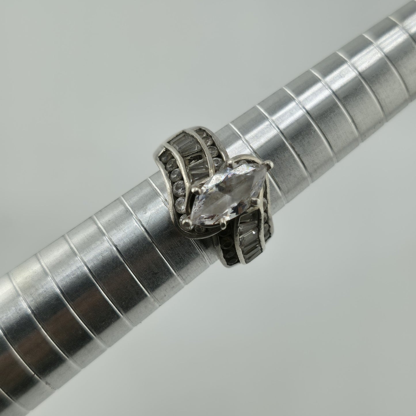 Sterling Silver Ring Marquise Clear Stone Baguette Design Size 6.75 Vintage 925