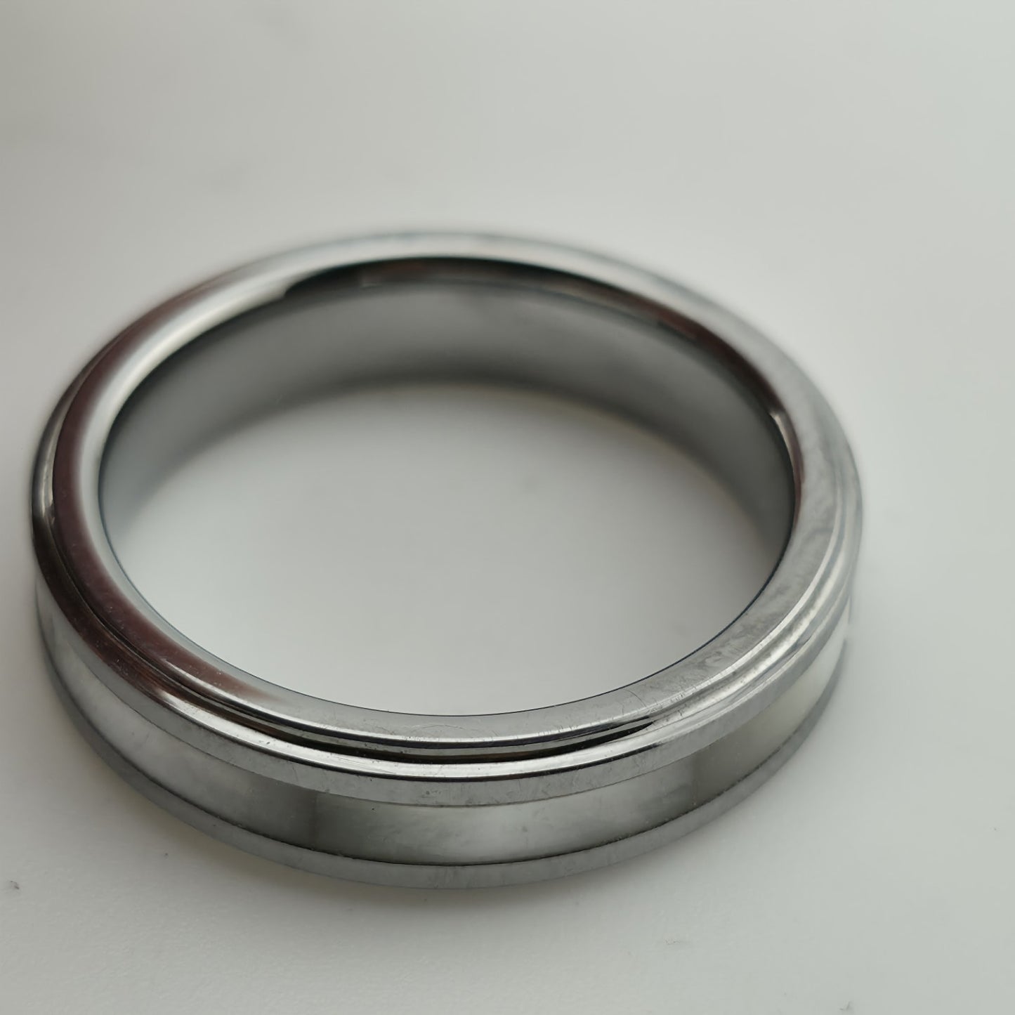 Tungsten Carbide men Women  band  Silver Tone size 6.76
