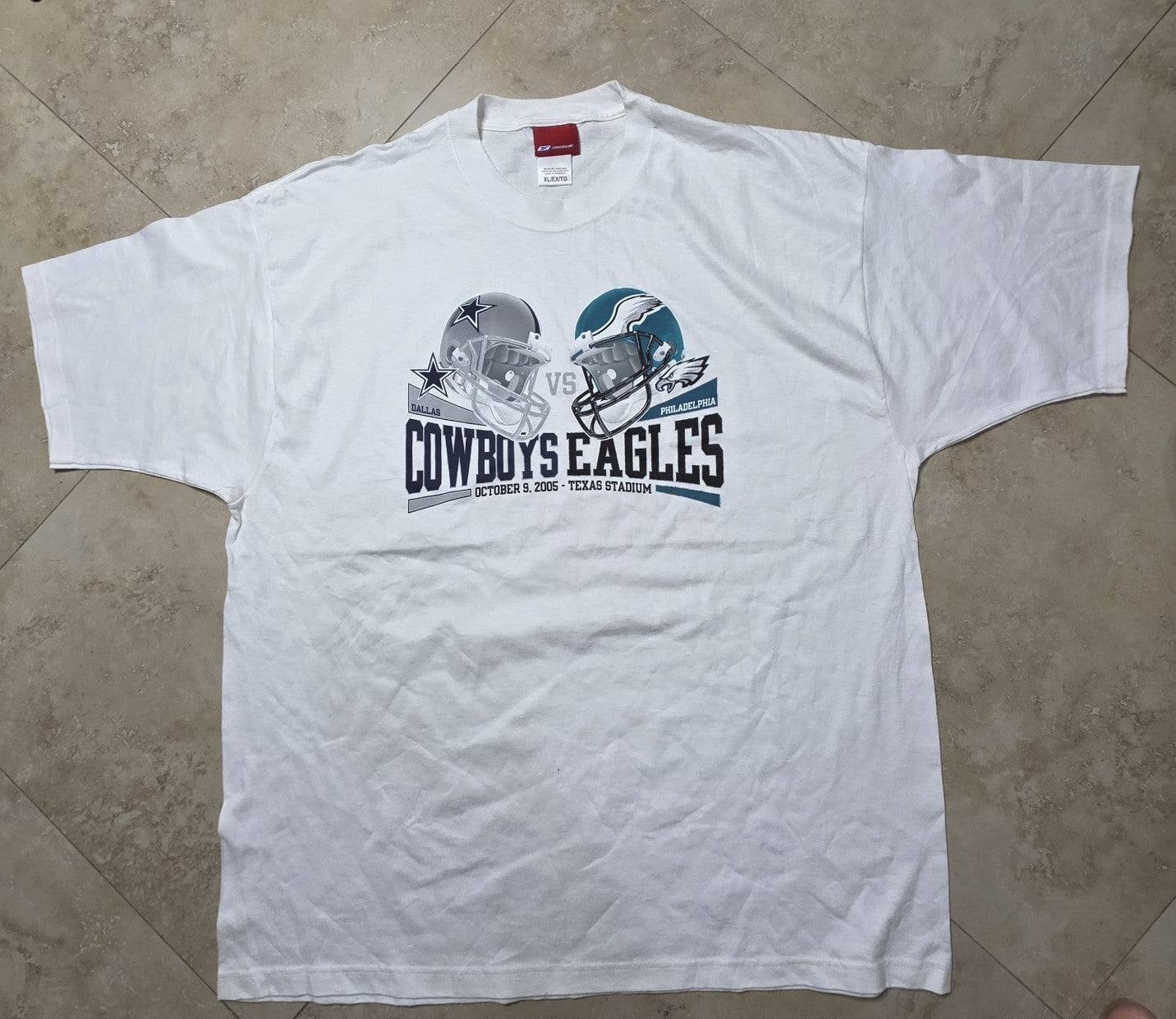 Vintage 2005 Eagles vs Cowboys NFL T-Shirt Men’s XL White Reebok Y2K Football
