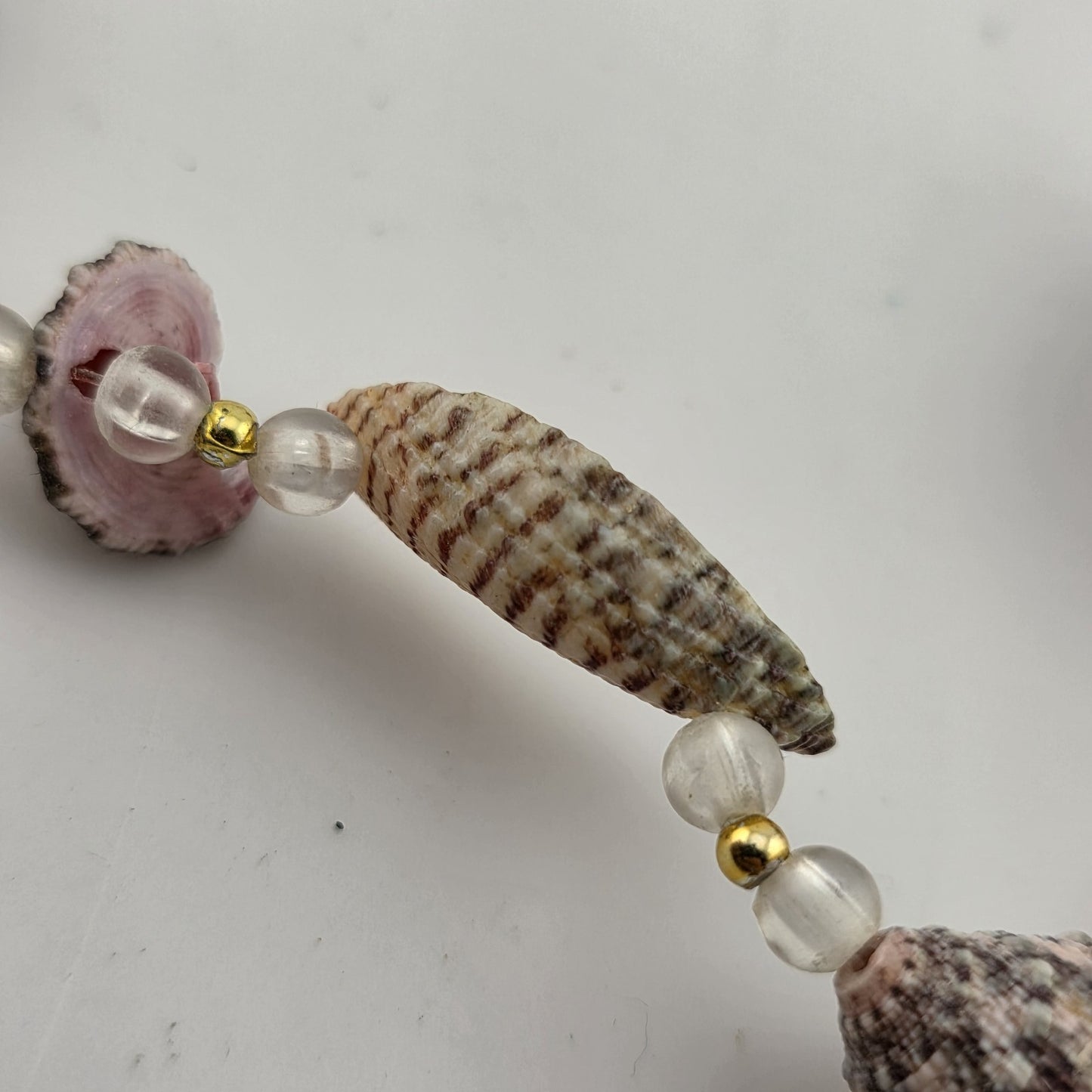 Sea Shell Bead Necklace Pink Green Gold Boho Tribal Ethnic Vintage 16 Inches
