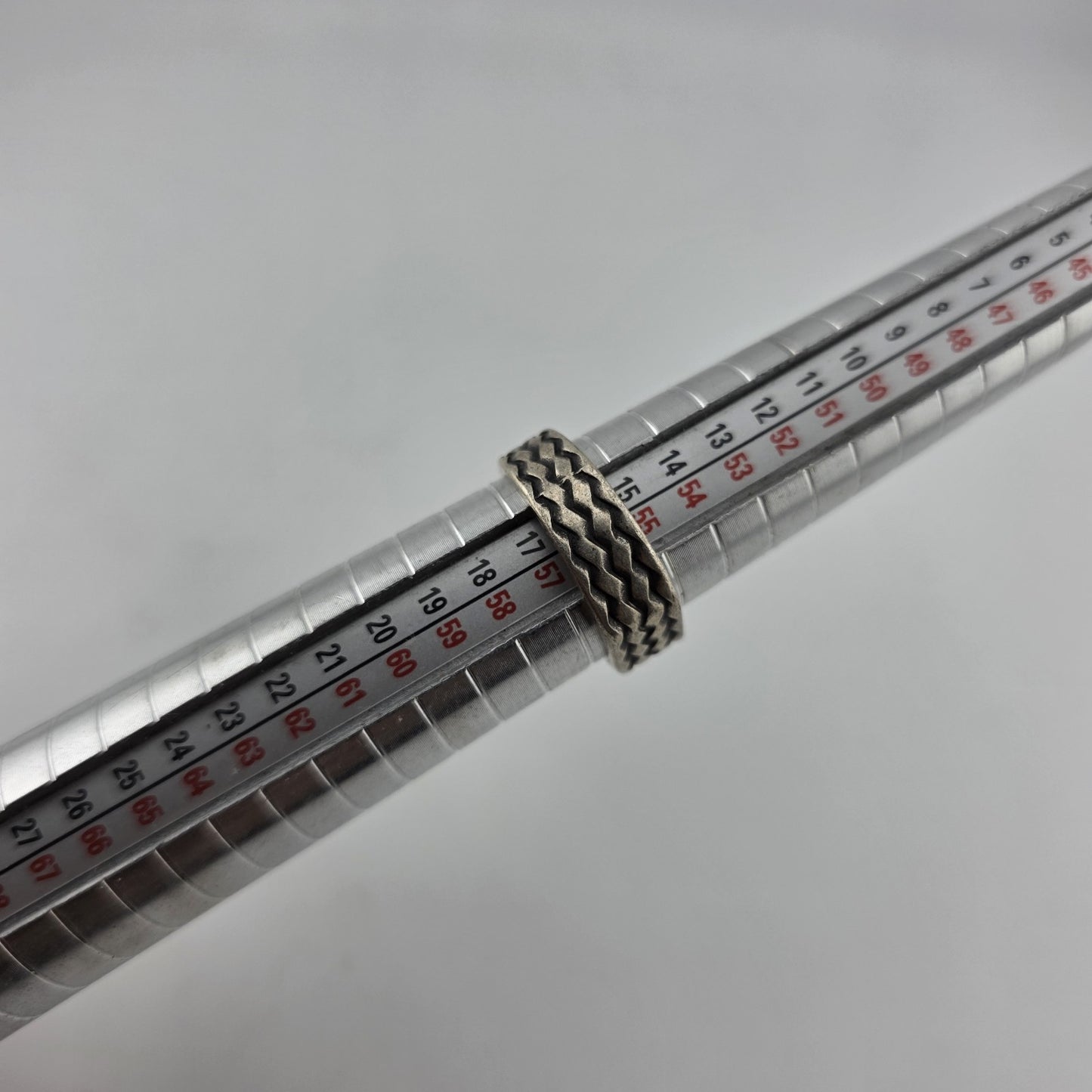 Sterling Silver 925 Ring Artisan Tribal Band Size 7.50 Rare