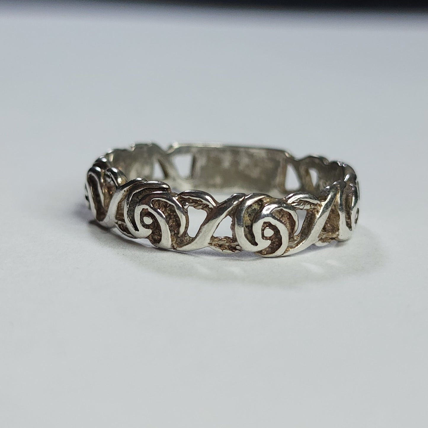925 Sterling Silver Ring Filigree Rose Floral Band Size 9.75 Boho Romant