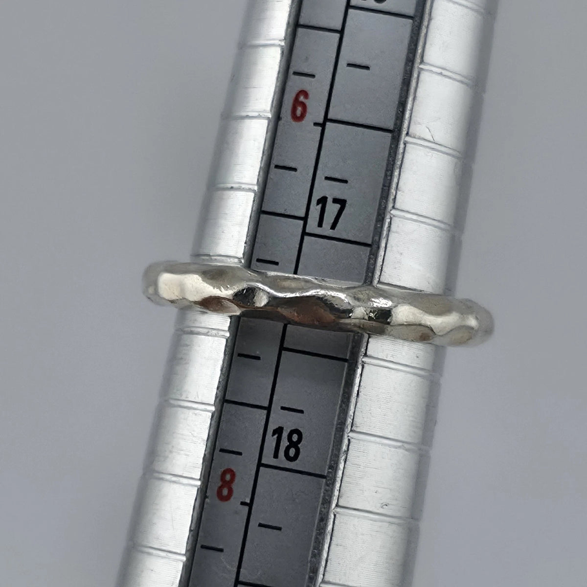 Michael Dawkins 925 Sterling Silver Hammered Organic Band Ring Size 7