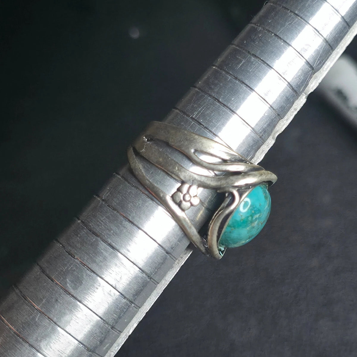 Vintage Sterling Silver 925 Israel Oval Turquoise Bypass Ring Size 8