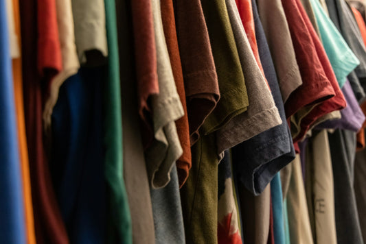 The Ultimate Guide to Thrifting Online: Discover Endless Vintage Treasures
