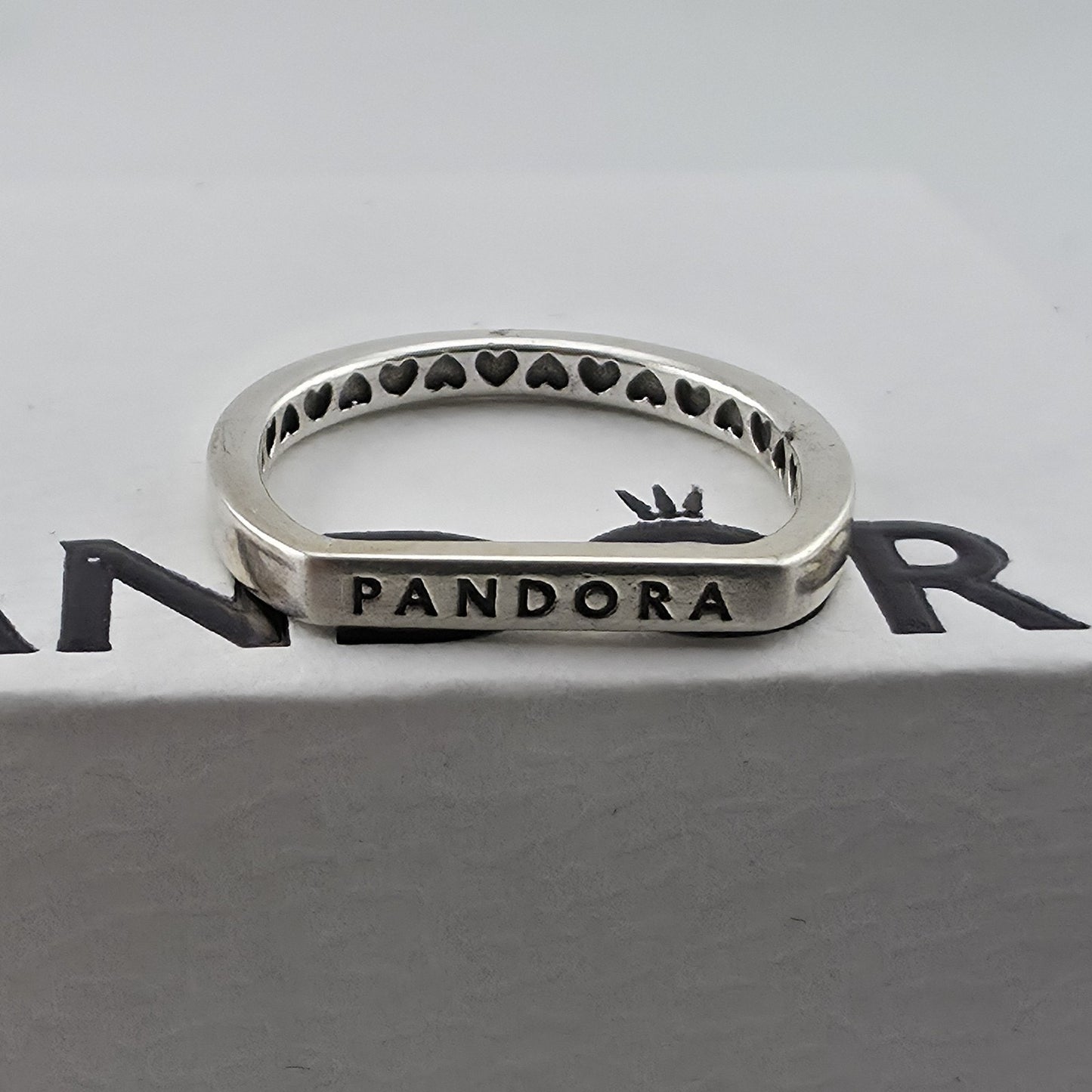 Pandora sterling silver logo bar stacking ring with a geometric design New 925