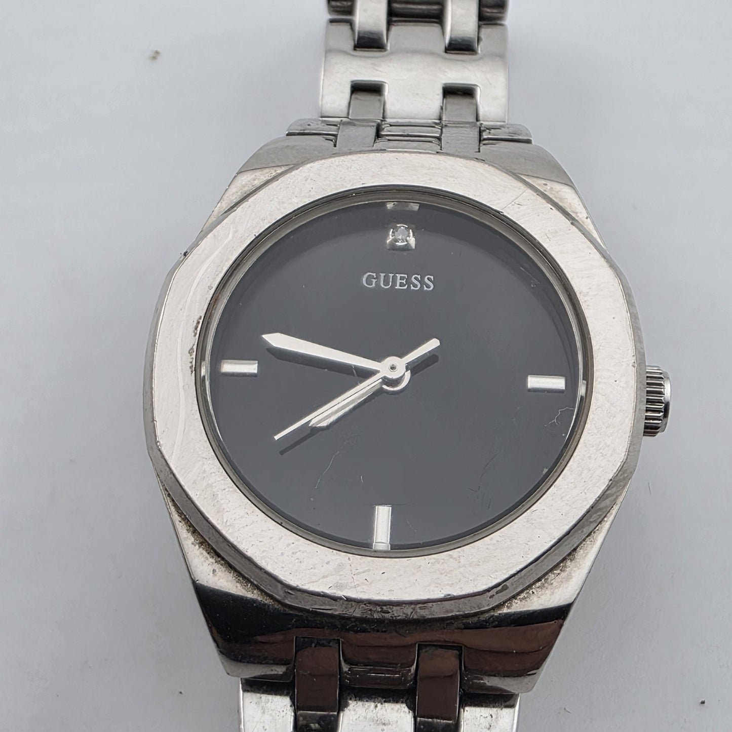 GUESS Women's Stainless Steel Silver Black Dial 27mm Watch U85004L1 6"