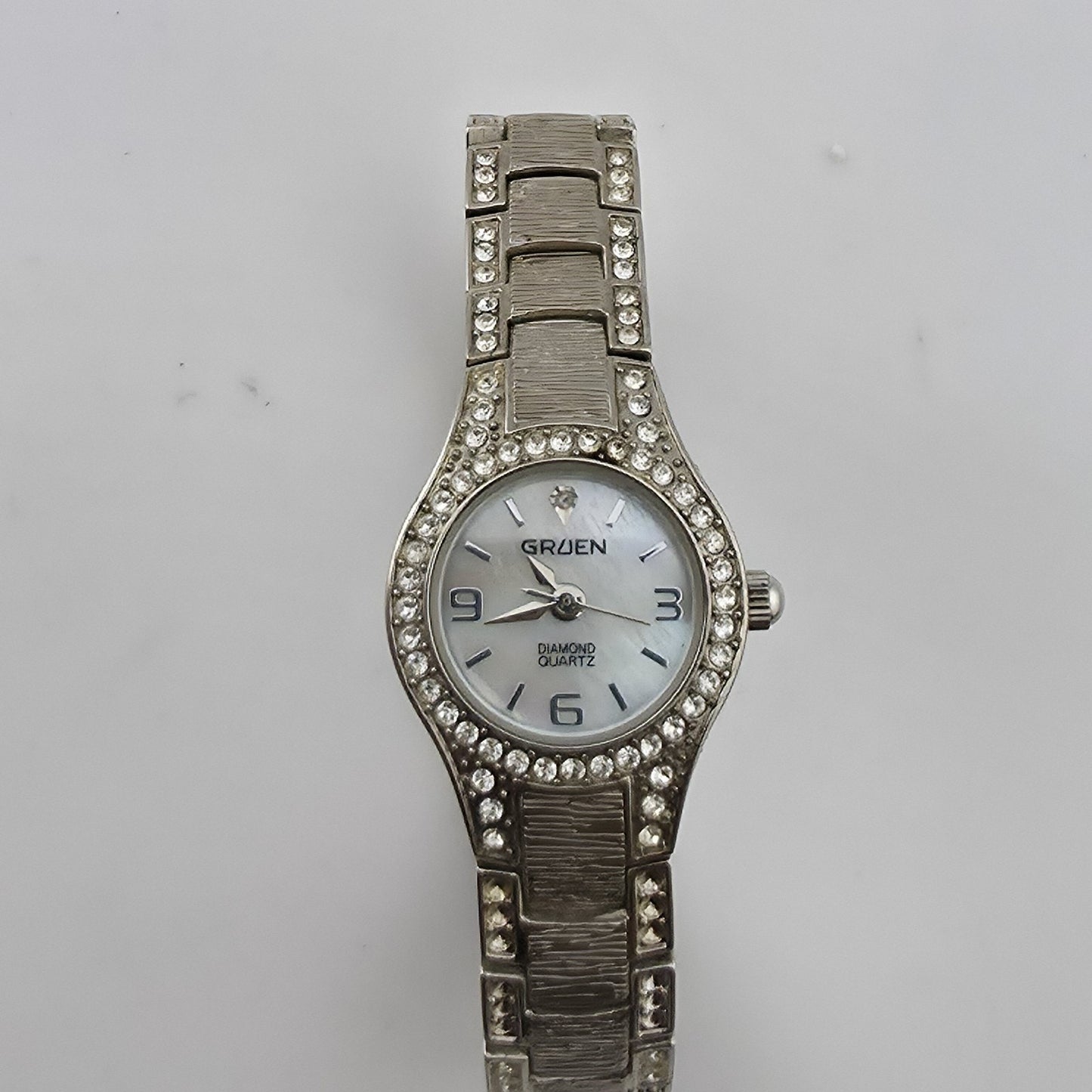 Gruen Diamond Quartz Women’s Watch Rhinestone Bracelet 6" Japan Movement