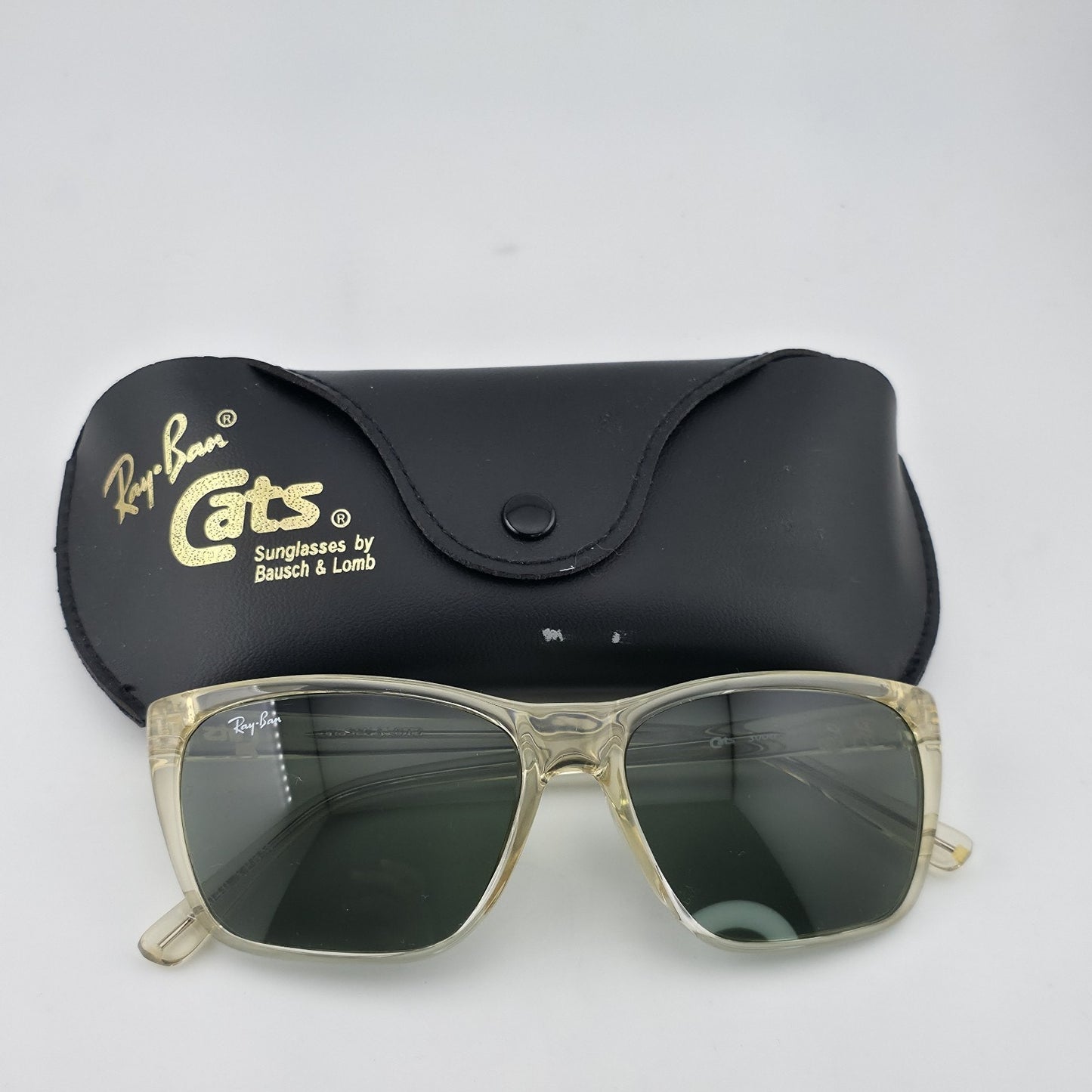 Vintage Ray-Ban Cats 3000 Bausch / Lomb Sunglasses Crystal Frame Green Lens Case