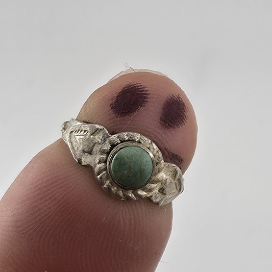 Vintage Mid Century Sterling Silver Turquoise Baby Ring Size 2.75 Petite Pinky