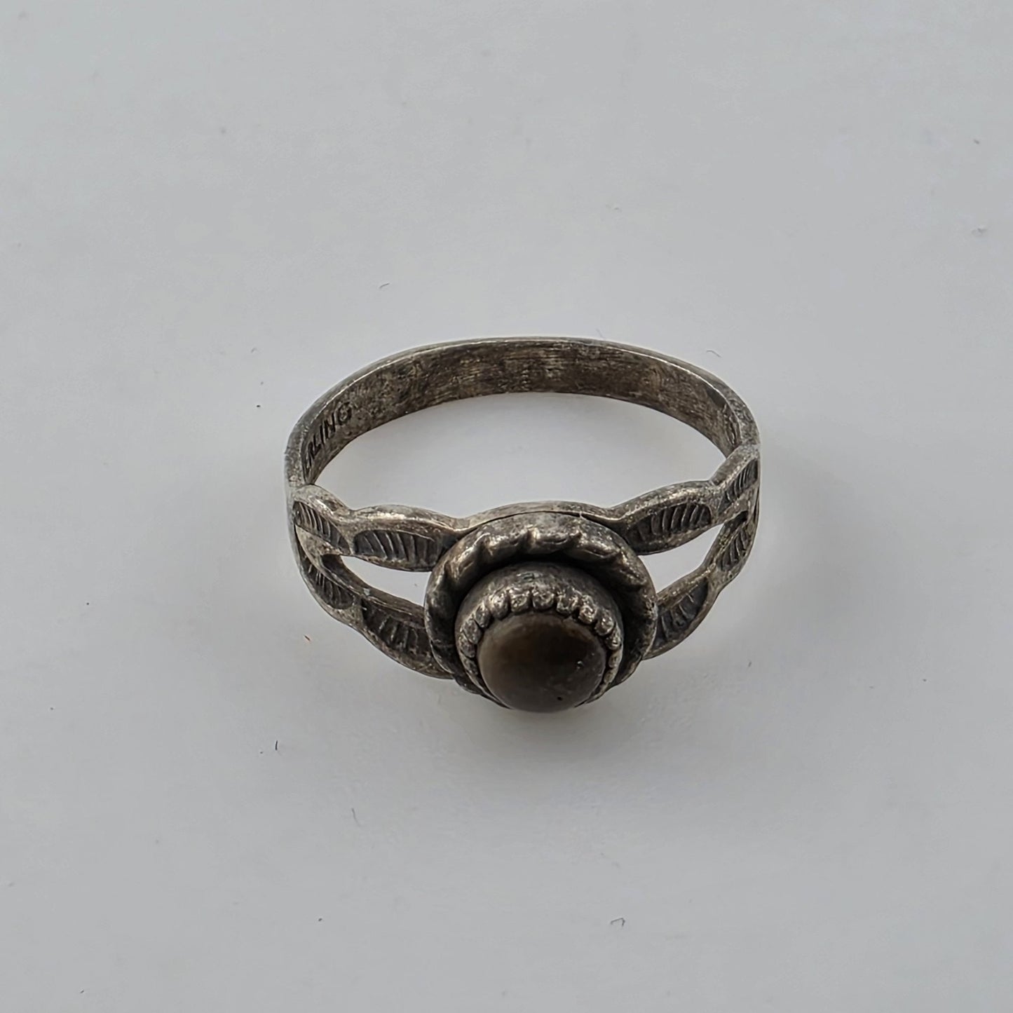 Vintage Native American Sterling Silver Witch Stone Ring Size 2.5 Petite Pendant