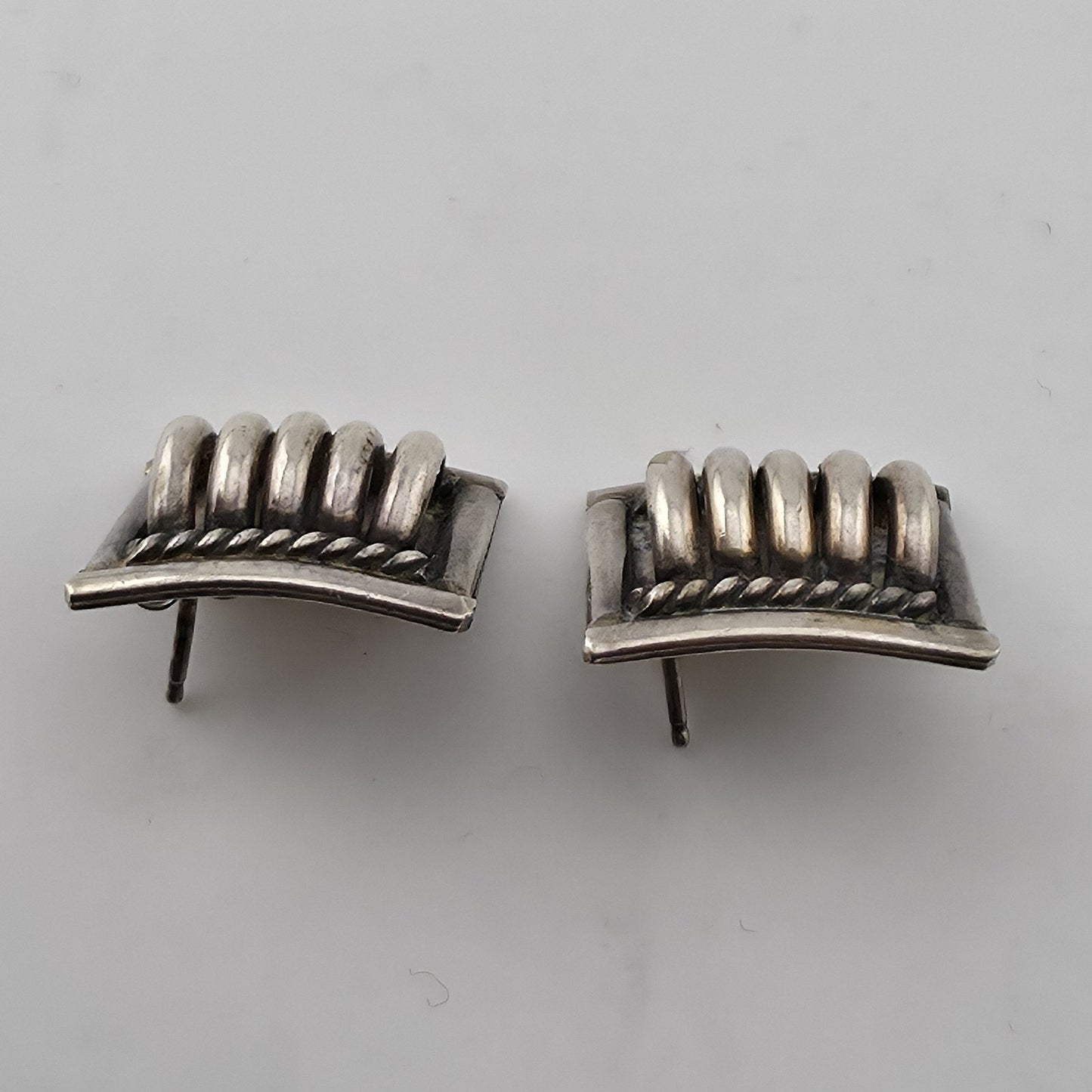 Priscilla Apache PA Sterling Silver Ribbed Cable Stud Earrings Southwest Navajo