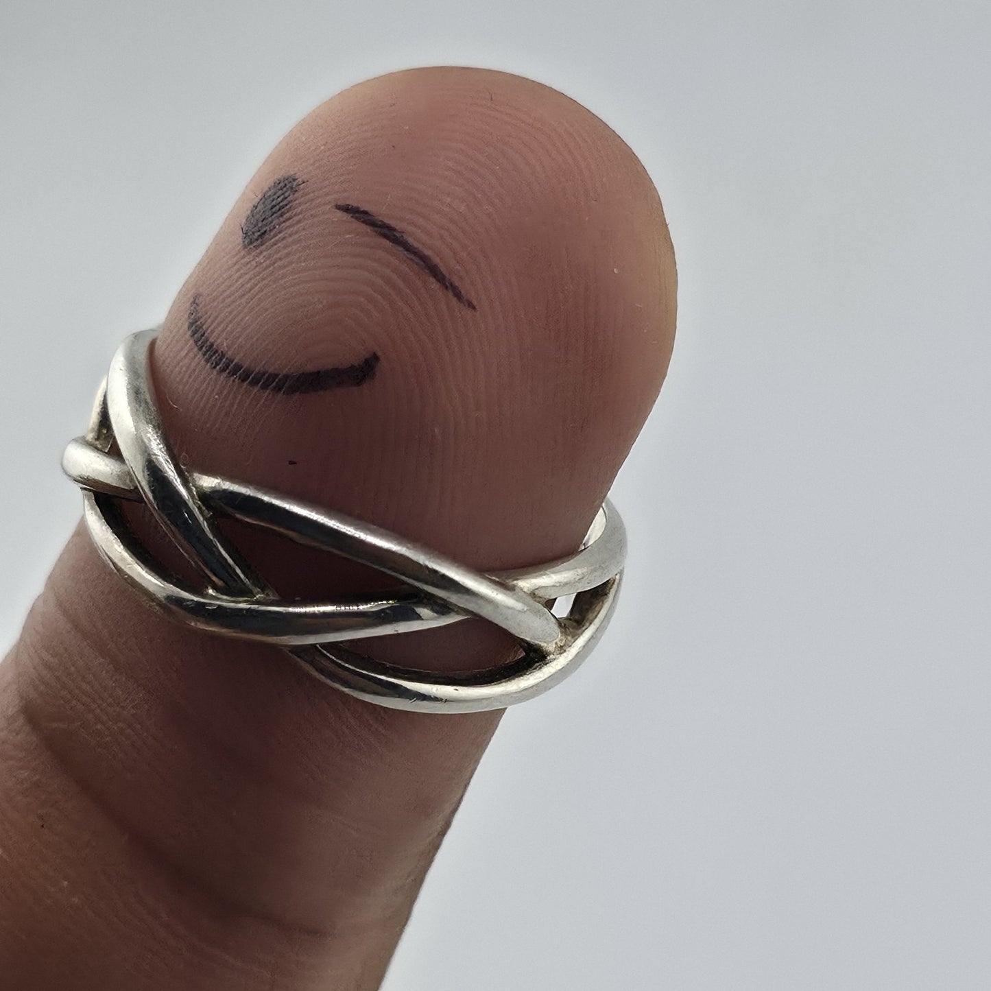 Sterling Silver Love Knot Ring Size 9.5 925 Open Celtic Infinity Band