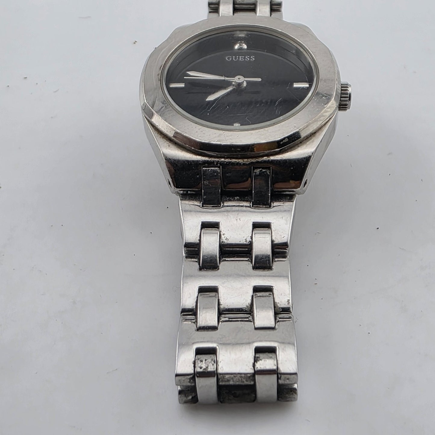 GUESS Women's Stainless Steel Silver Black Dial 27mm Watch U85004L1 6"