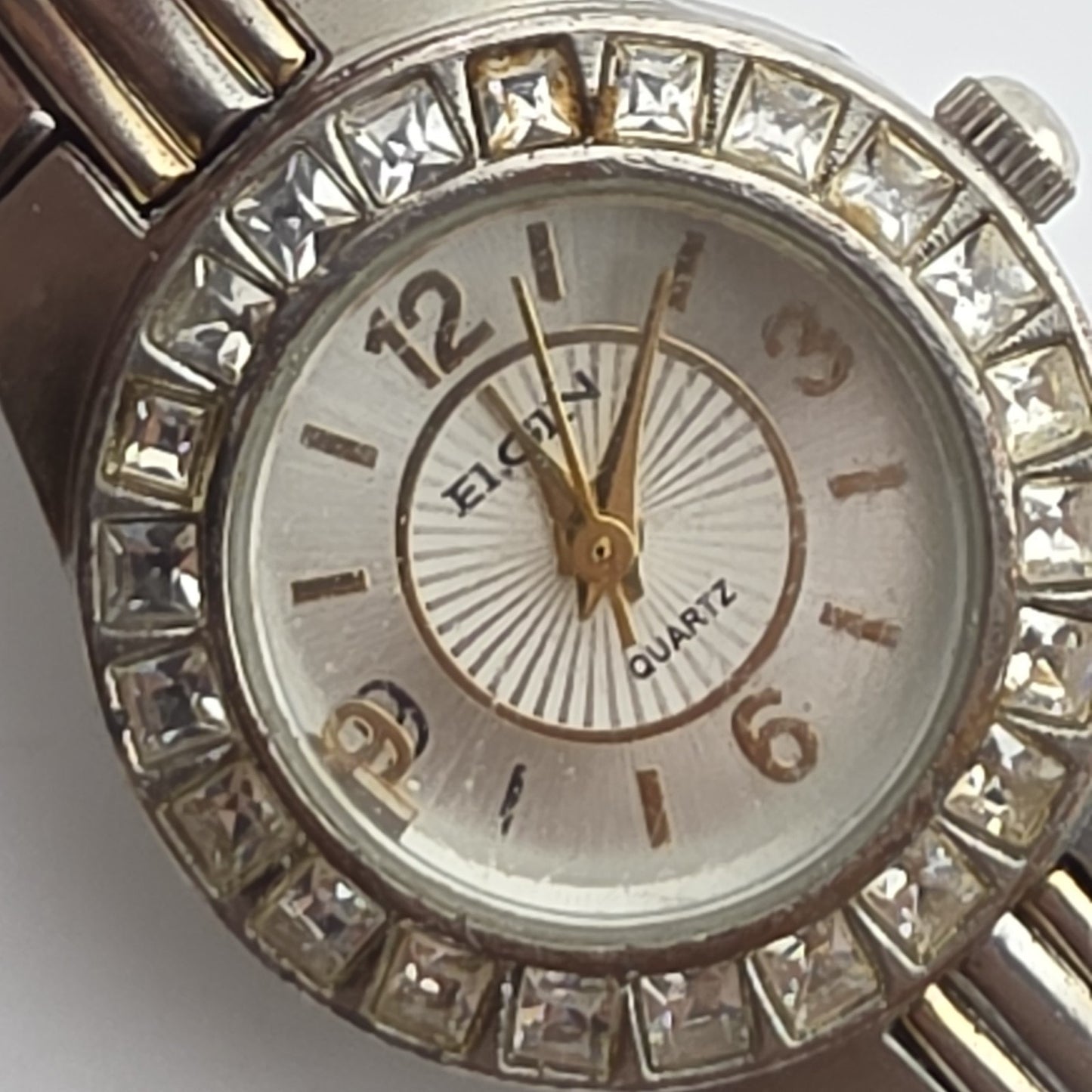 Vintage Elgin Ladies Quartz Watch Crystal Bezel Two Tone Bracelet Runs Read