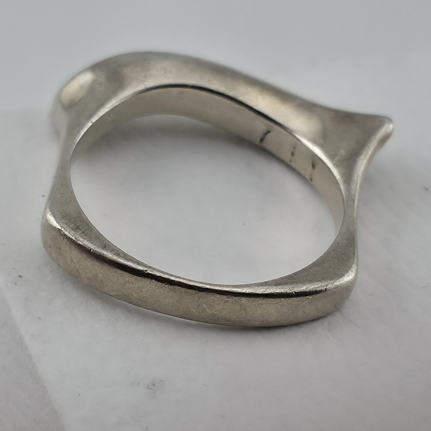 Vintage Modernist MCM Abstract Sterling Silver Ring Size 7 Unique Sculptural Ban