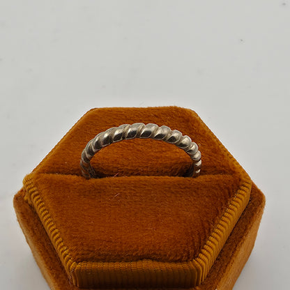 Sterling Silver 925 Twisted Wire Cable Ring Size 9 Minimalist Band Stackable