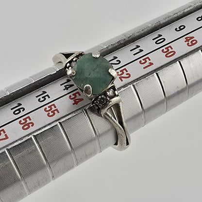 Sterling Silver Ring Green Stone 925 Size 6.5