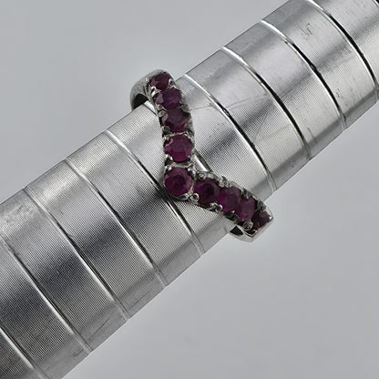 Vintage Sterling Silver Chevron Ring Red Stones V Band Size 6.25 925 Jewelry