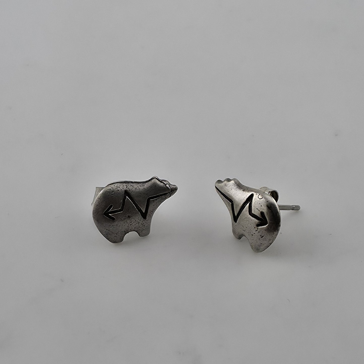 Vintage 925 Sterling Silver Bear Stud Earrings Southwest Native Animal Totem