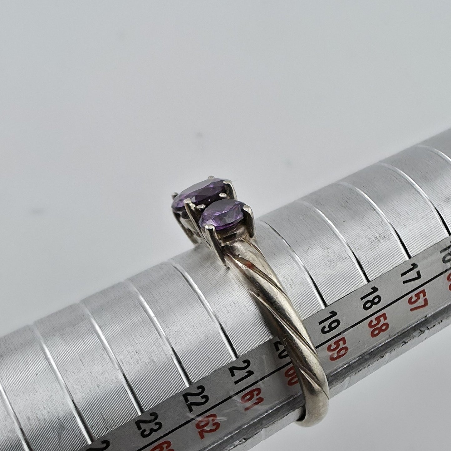 STERLING Silver RING 3 AMETHYST STONES Twist Band SZ 9 NF