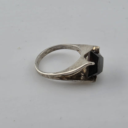Vintage Sterling Silver Garnet Ring Size 3.5 Mid Century Modernist Geometric