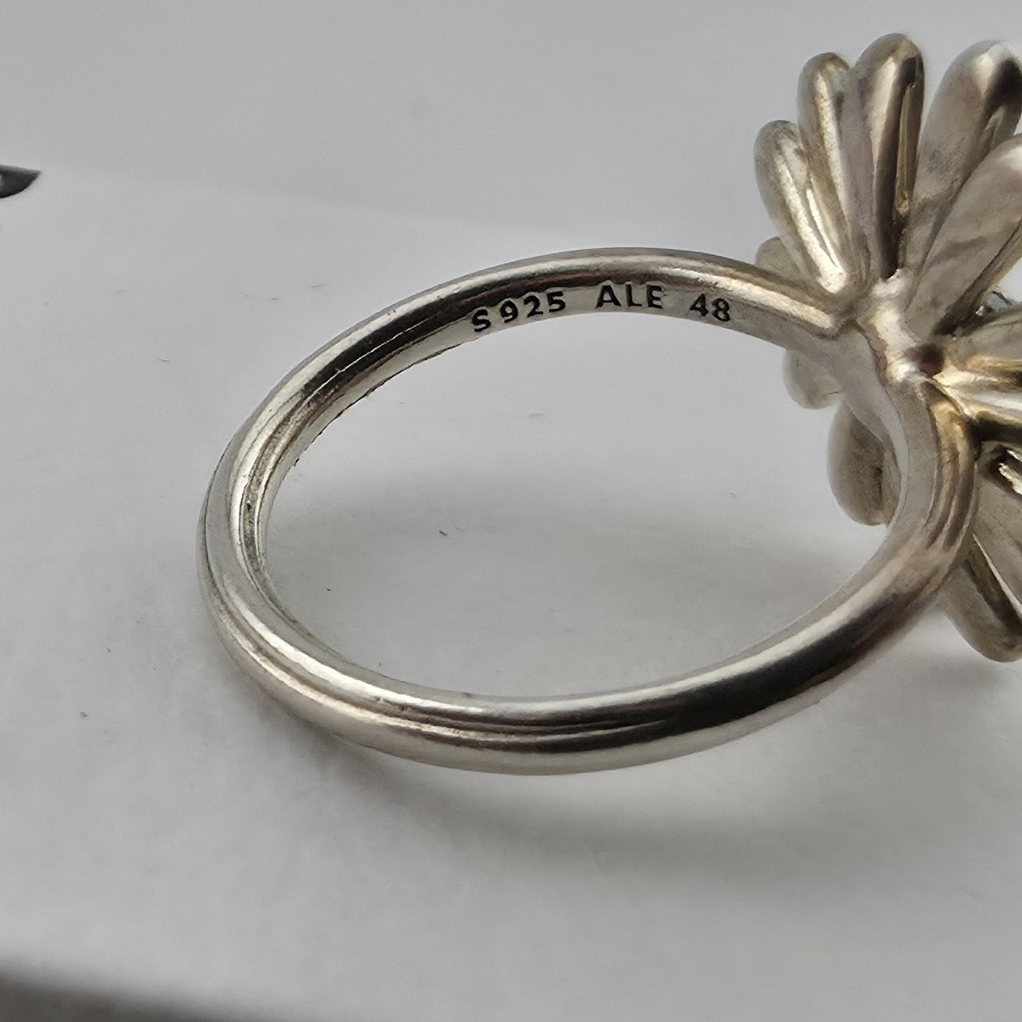Pandora Sterling Silver Daisy Flower Ring Retired Size 4.75 New 925