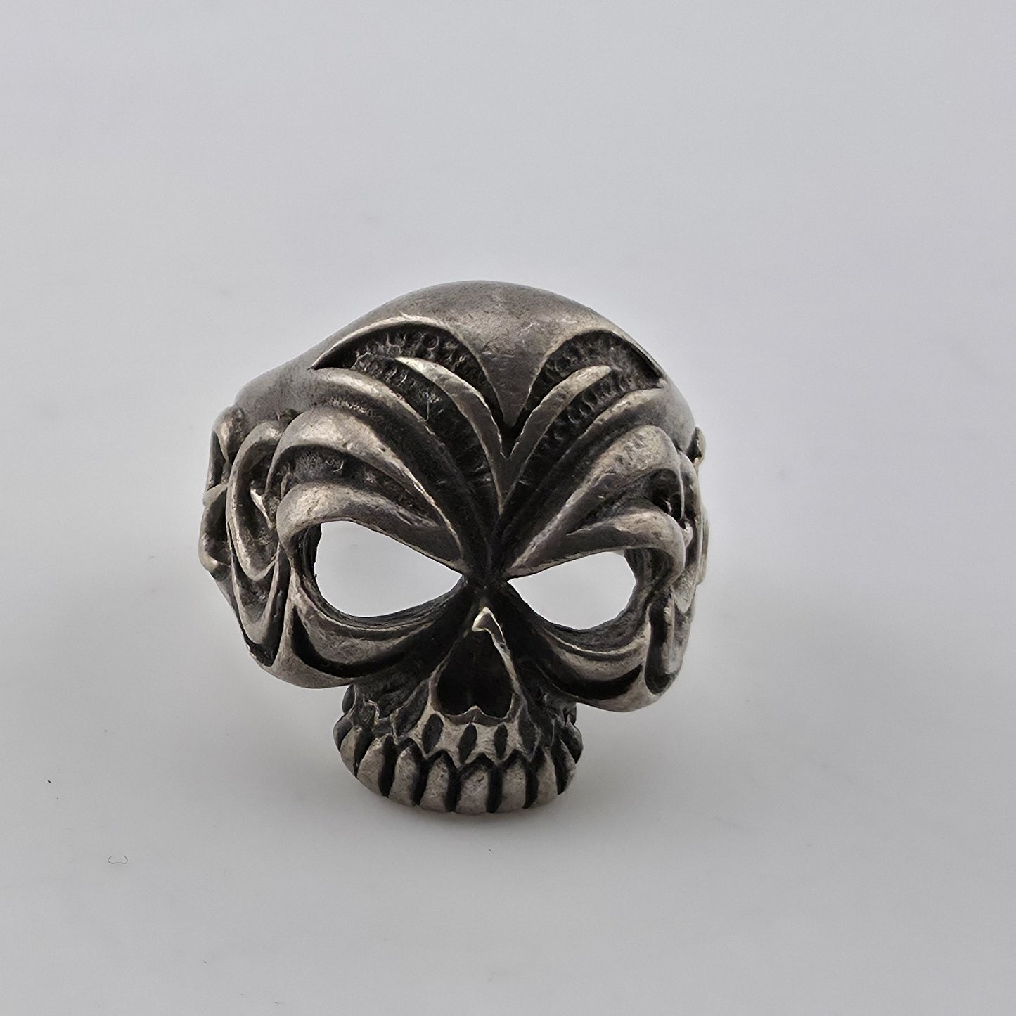 925 Sterling Silver Tribal Skull Ring Gothic Biker Heavy Mens Size 8