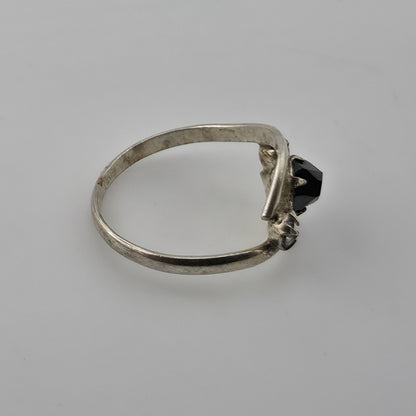 Vintage Sterling Silver Black Stone Pinky Ring Petite Size 2.5 Mid Century Retro