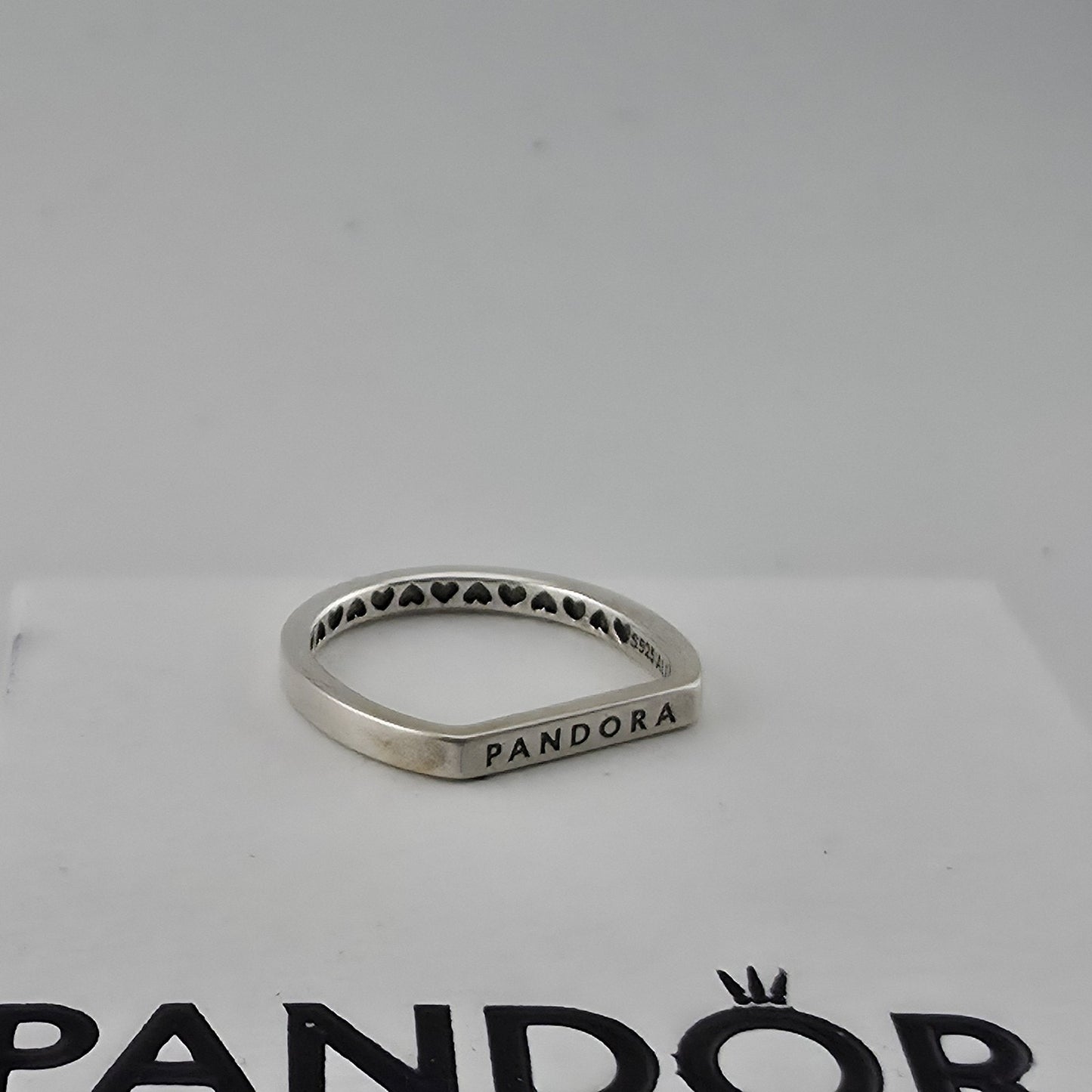 Pandora sterling silver logo bar stacking ring with a geometric design New 925