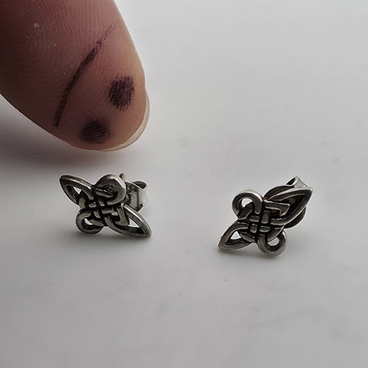 Vintage 925 Sterling Silver Celtic Knot Stud Earrings Irish Openwork PSCO